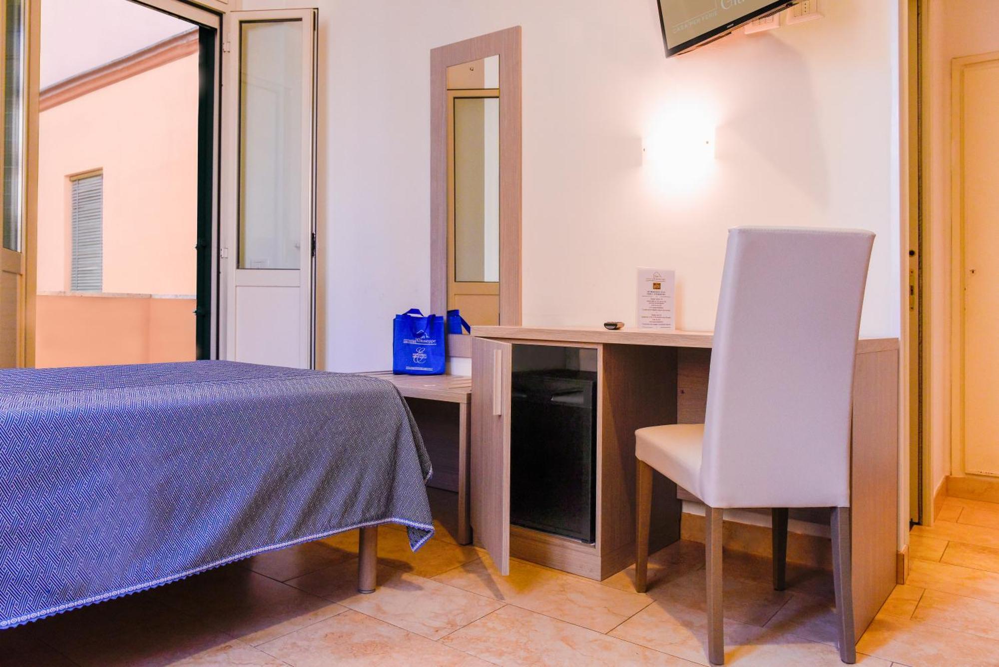 Casa San Giuseppe Hotel Rome Exterior photo